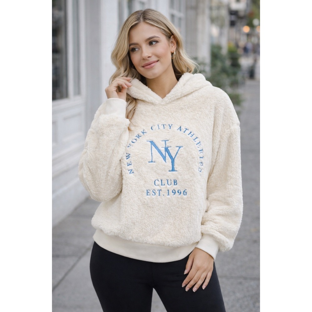 PLANET‎ HEART NY City Sherpa Hoodie – Cream Fleece Pullover with Blue Logo S